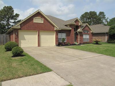 250 Castle Way Ln, Houston, TX, 77015