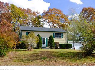 91 Bibeault St, Putnam, CT 06260