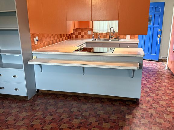 Family Room & Kitchen