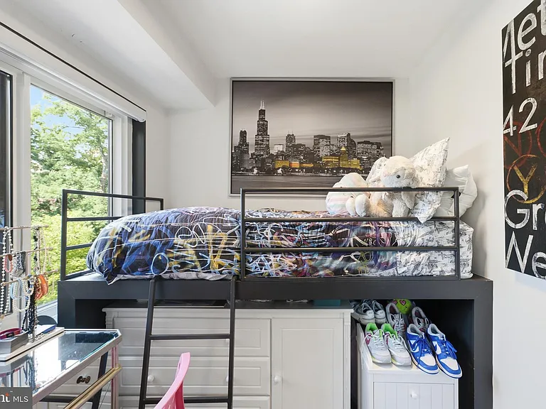4201 Cathedral Ave NW #903W — Photo 18