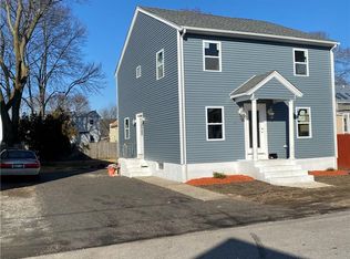 14 King St, Pawtucket, RI 02860