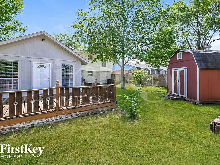 7709 Texridge Dr — Photo 15