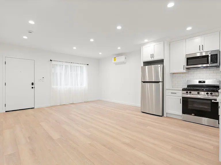 (Sr/Eu/Yo:B) 3280 Provon Lane — Photo 22