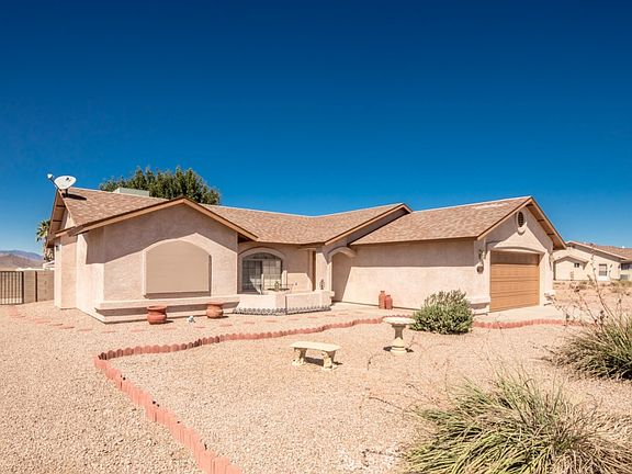 2nd image of 10123 N Larkspur Dr
