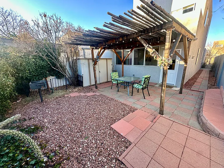 10404 Gutierrez Rd NE — Photo 19