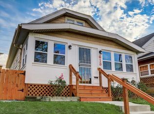 613 E Keefe Ave, Milwaukee, WI 53212