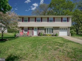 226 Stephen Dr, Cinnaminson, NJ 08077