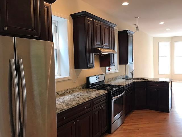 1st image of 3551 S Hermitage Ave #3