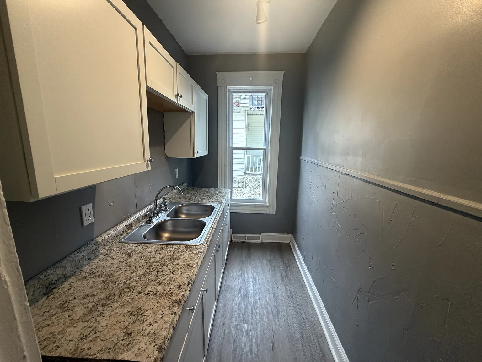 3295 West 54th Street - Downstairs — Photo 4