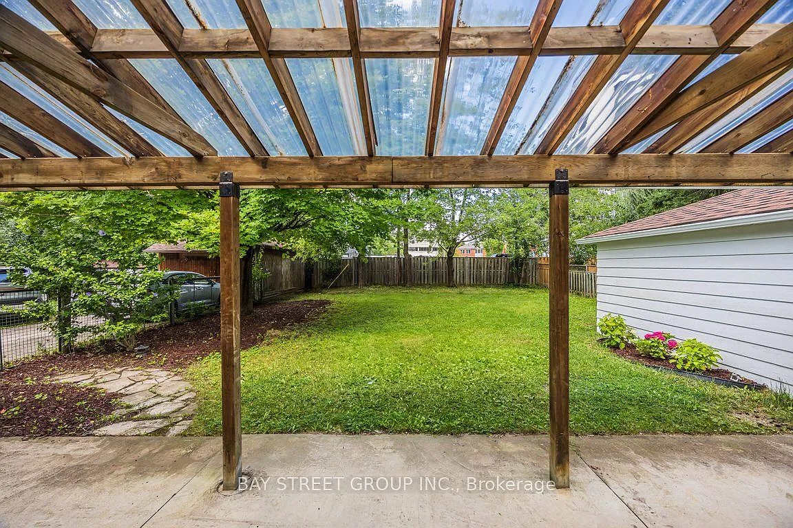 2 bed, $1,949 — Photo 2