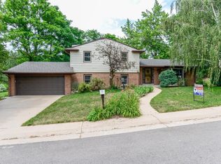 2467 W Bradbury Ave, Littleton, CO 80120