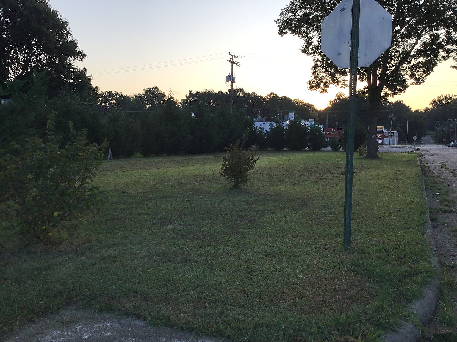 902 N Rosser St, Forrest City, AR 72335 Zillow