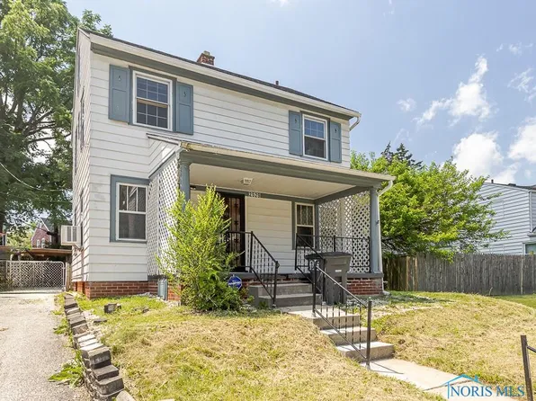 2529 Greenbriar Rd, Toledo, OH 43607