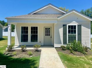 310 Dillon Dr, Clinton, SC 23925