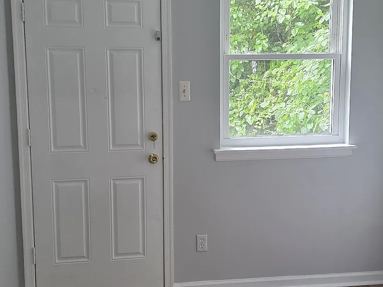 2833 Norcross Ln — Photo 10