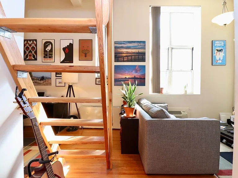450 7th St #1M — Photo 3