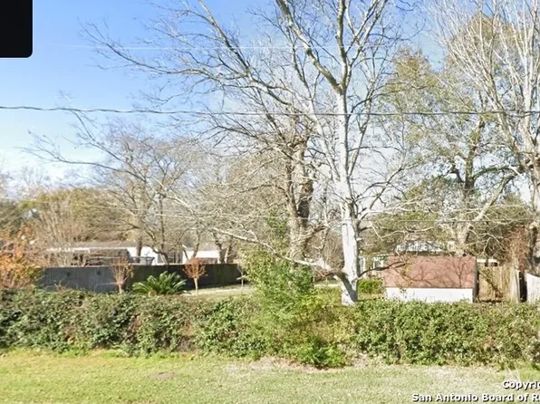 5325 Oak Ave, Pasadena, TX 77503