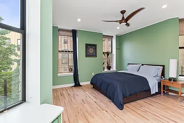 Rented by Living New York