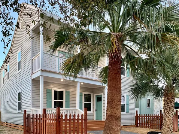 1212 Avenue L, Galveston, TX 77550