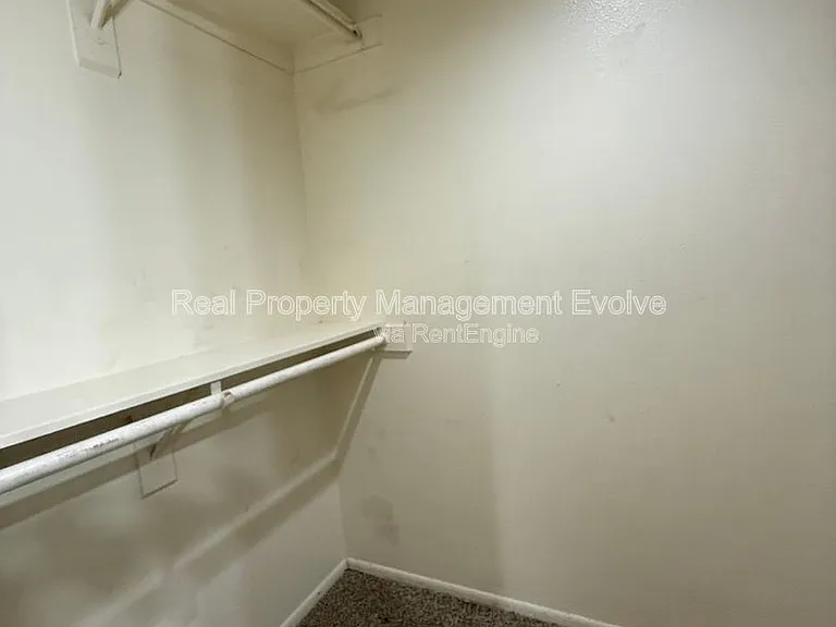 815 E Grovers Ave #24 — Photo 21