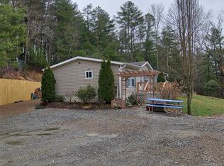 179 Stone Cove Rd, Flat Rock, NC 28731