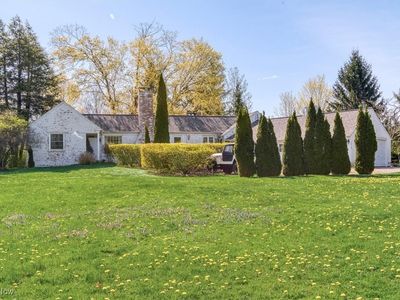 578 North St, Chagrin Falls, OH, 44022