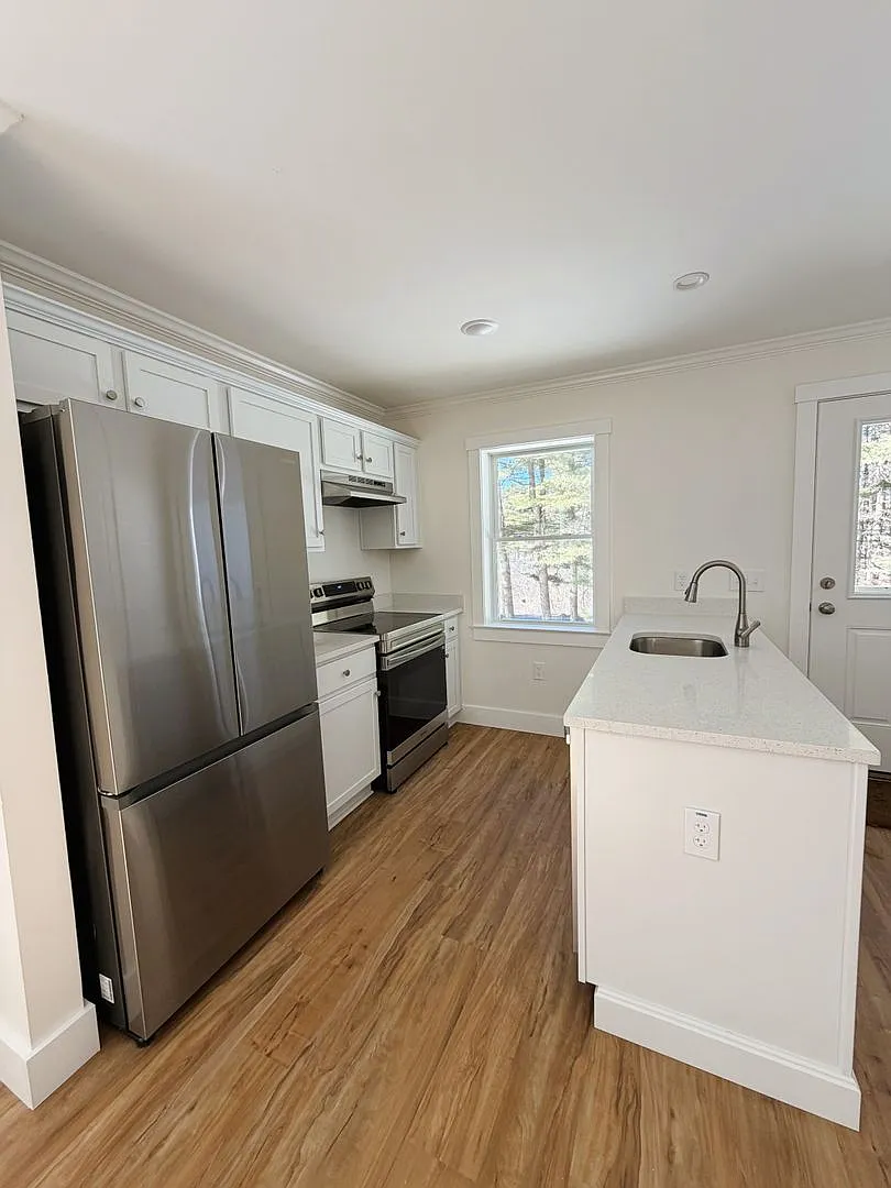 17 Faulkner Place — Photo 4