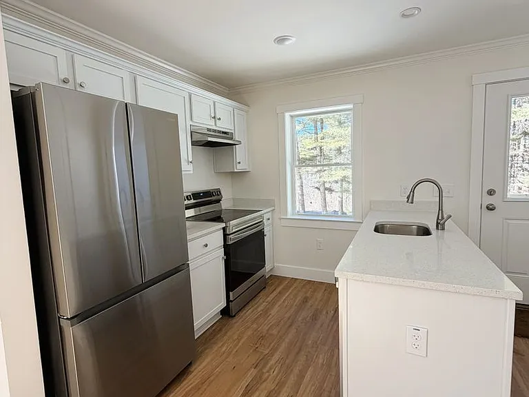 125A Tamarack Rd — Photo 4