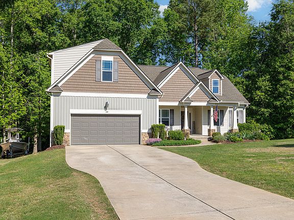 4th image of 68 Candlenut Ln