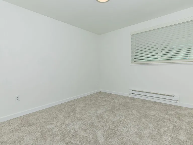 Alcove Apartment — Photo 25