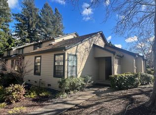 1220 North St, Santa Rosa, CA 95404