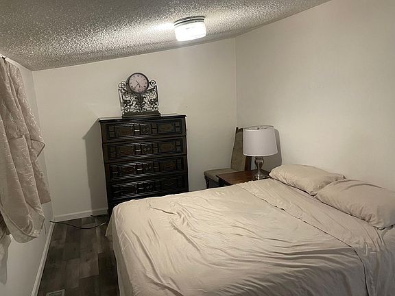5th image of 113 W Walnut St #2