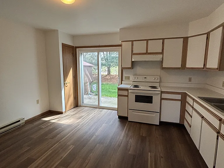 161 Hillside Hts — Photo 4