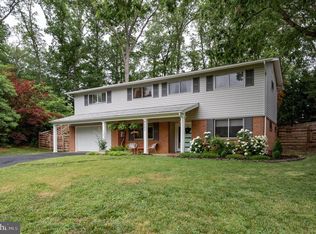 4002 Adrienne Dr, Alexandria, VA 22309
