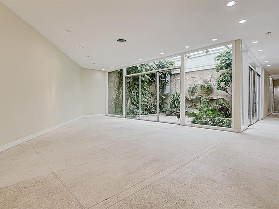 5th image of 5000 Longmont Dr APT 12