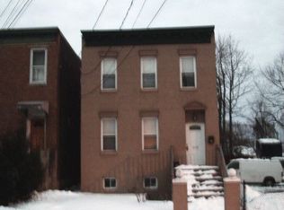 1681 Maple St, Fort Lee, NJ 07024