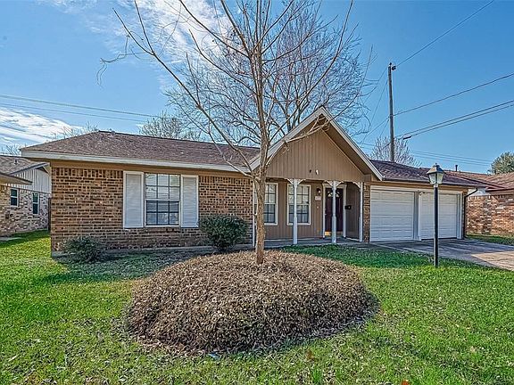 3rd image of 4233 Ember Ln
