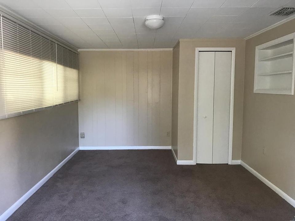 1st image of 2521 Depauw Ave