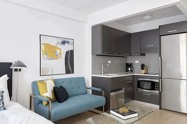 Rented by Manhattan Realty Group | media 5