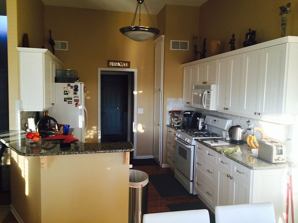 Large Open Kitchen