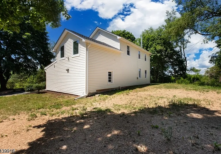 230 Skillmans Ln — Photo 24