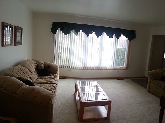 3rd image of 9019 W Willow Ln