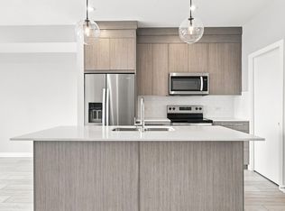 60 Skyview Ranch Rd NE #2416, Calgary, AB T3N 2J8