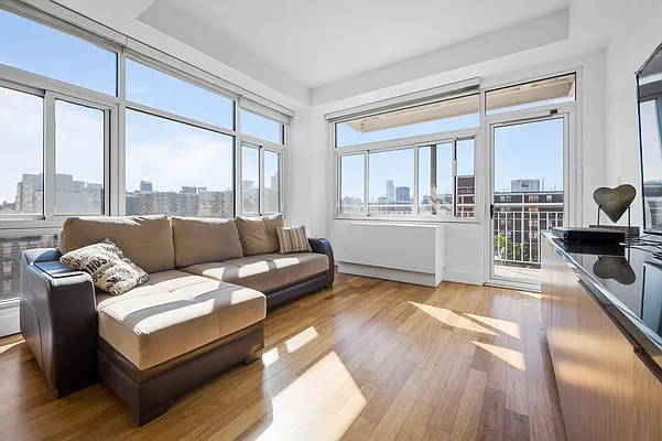 Sold by Nest Seekers International | media 2