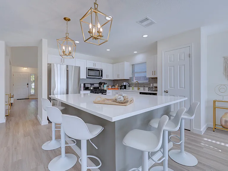 3409 Kissman Dr — Photo 5