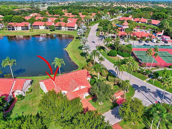 2nd image of 7792 Lexington Club Boulevard #A