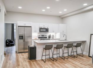 18 S 20th St #1, Philadelphia, PA 19103