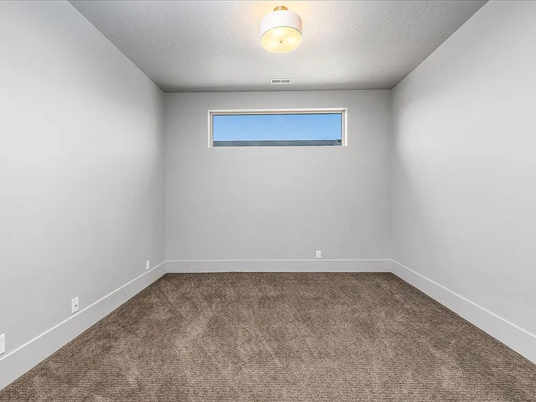 2758 S Honeycomb Way — Photo 40