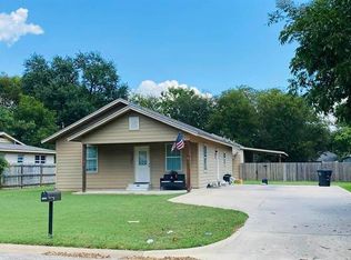 1205 Stanwood Ave, Cleburne, TX 76033