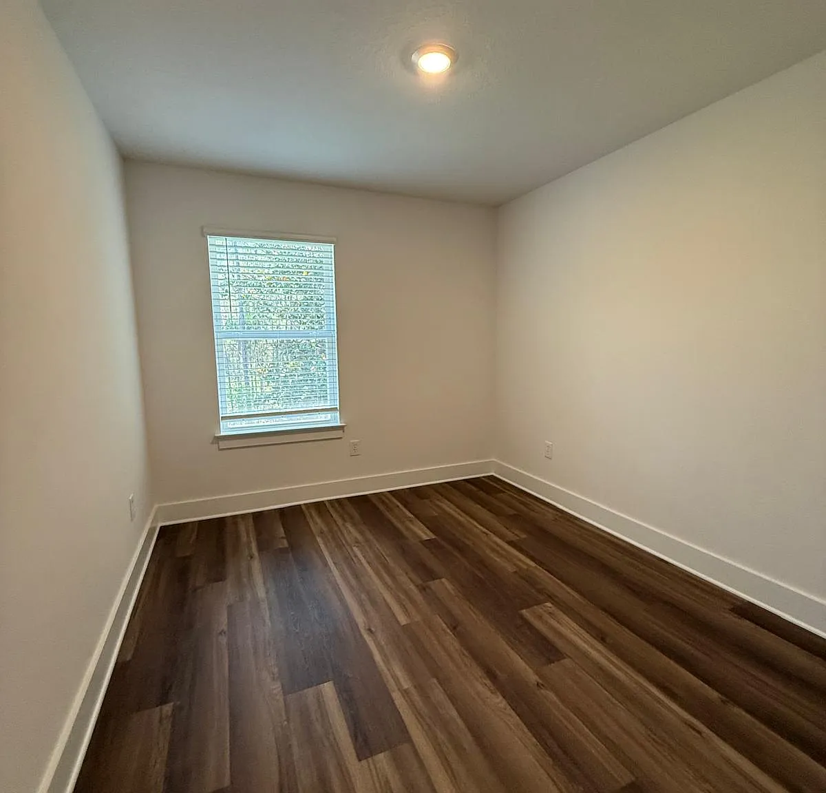 3 bed, 2.5 bath, 1459 sqft, $2,280 — Photo 3